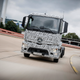 Illustration for article titled The First Electric Big Rig Is A 26-Ton Hauler From Mercedes With Zero Emissions